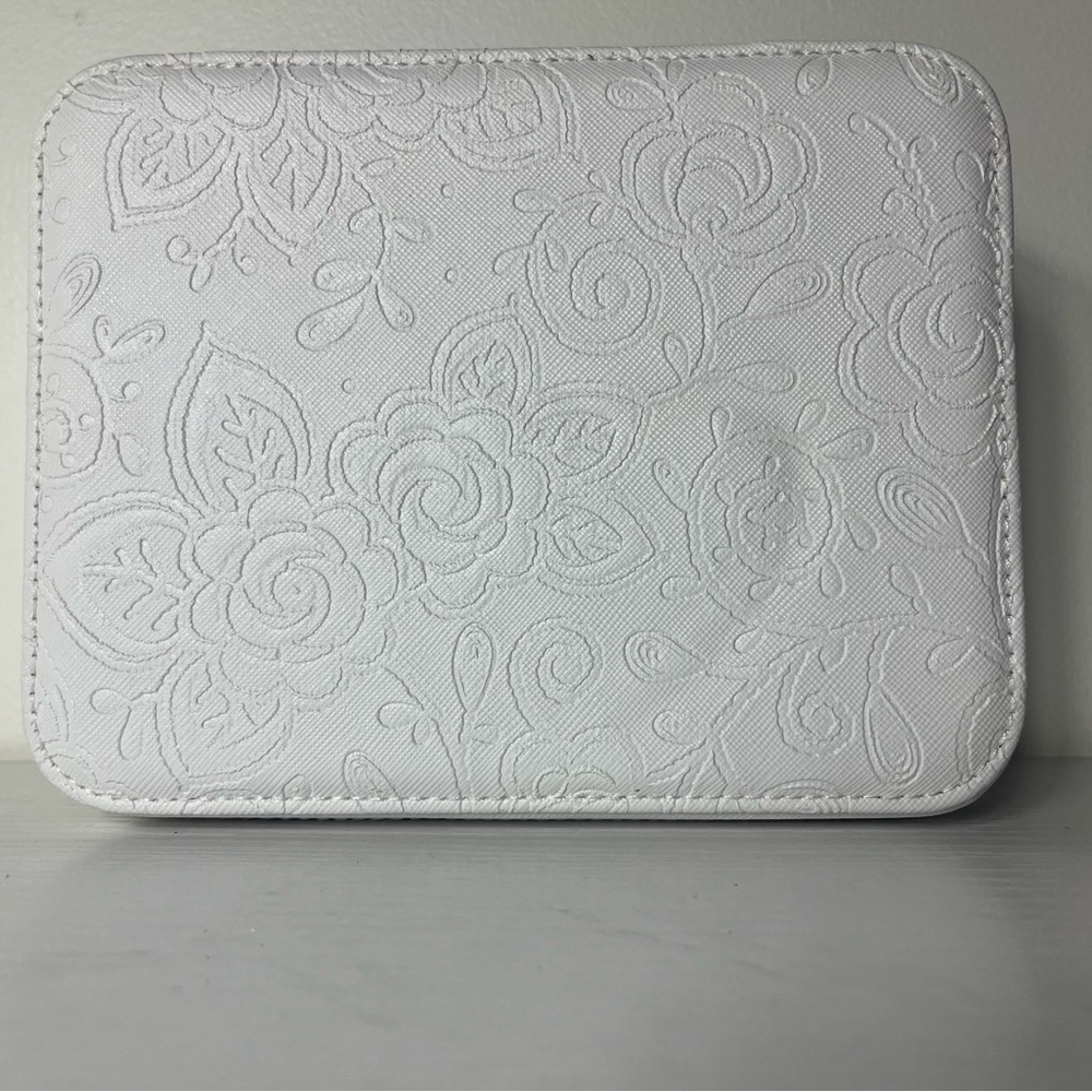 Pandora White Floral Zip Jewelry Case Travel Organizer Ring & Charm Storage - Picture 8 of 8